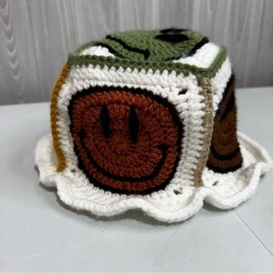 Smiley‎ Face Crochet Bucket Hat Multicolor Granny Knit Handmade Happy Hippie